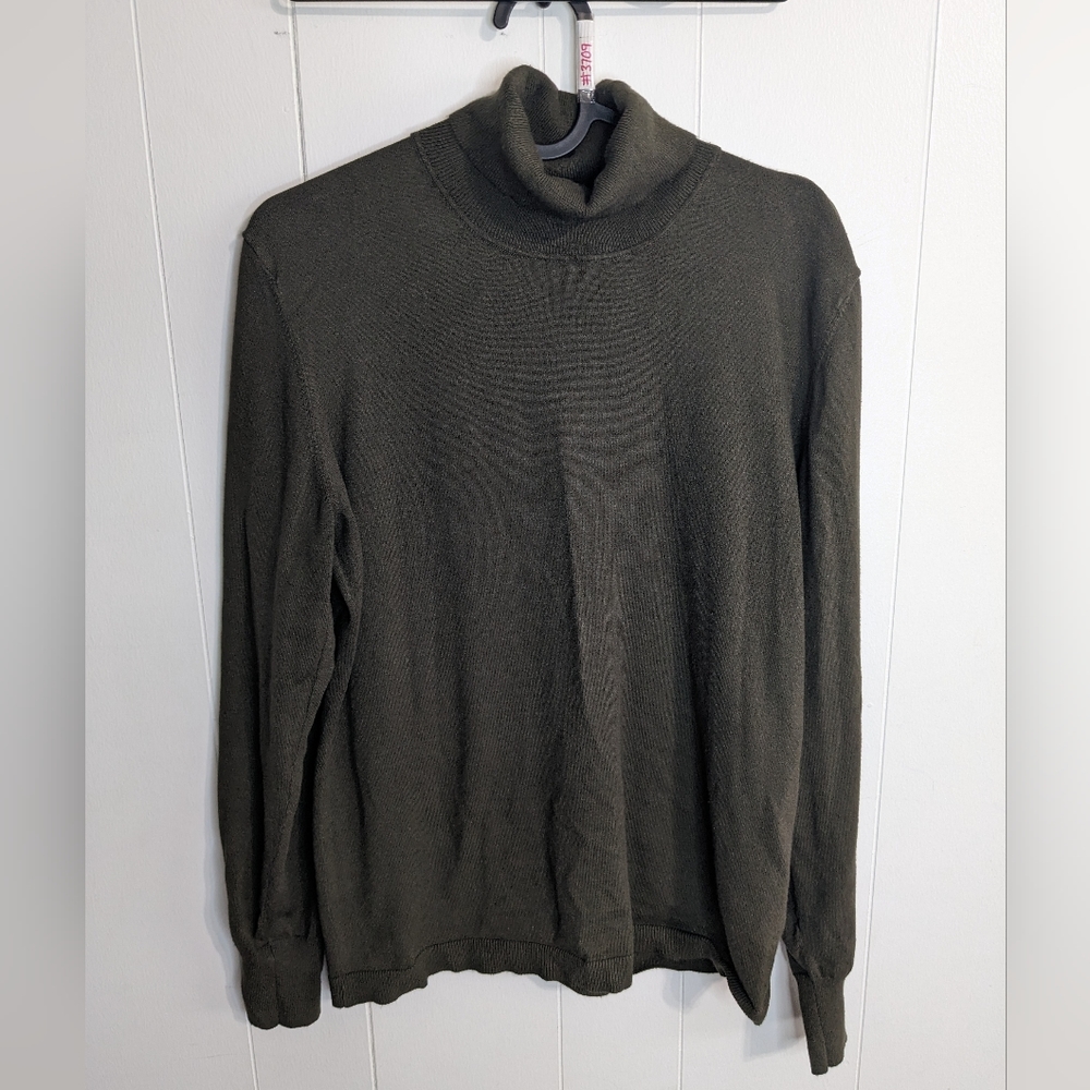 Antonio Melani olive green turtle neck